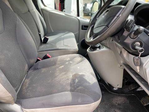 Vauxhall Vivaro 2.0 2700 CDTi FWD L1 4dr 18
