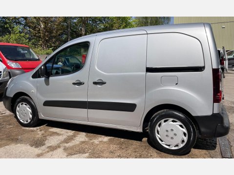 Citroen Berlingo 1.6 BlueHDi 625 Enterprise Panel Van 5dr Diesel Manual L1 (112 g/km, 75 bhp 14