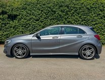Mercedes-Benz A Class 2.1 A200d AMG Line (Premium) Hatchback 5dr Diesel Manual Euro 6 (s/s) (136 32