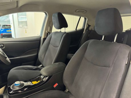 Nissan LEAF Leaf Black Edition 5dr 21