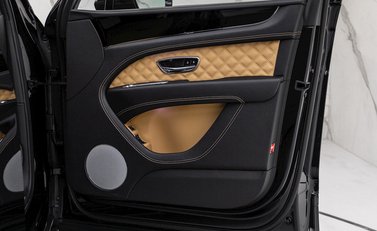 Bentley Bentayga V8 19