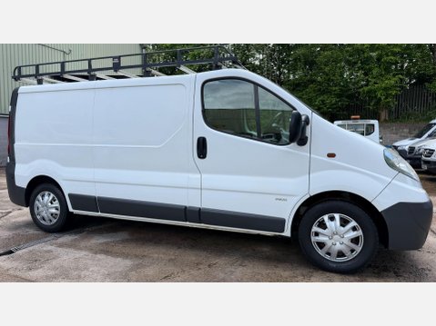 Vauxhall Vivaro 2.0 2900 CDTi Panel Van 4dr Diesel Manual FWD L3 (195 g/km, 113 bhp) 6