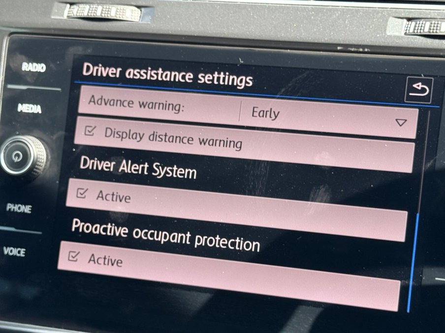 2019 Volkswagen Golf — image 24