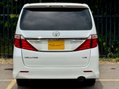 Toyota Vellfire G Edition V6 Sunroof 5