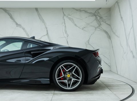 Ferrari F8 Tributo 39