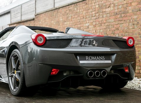 Ferrari 458 Spider 24