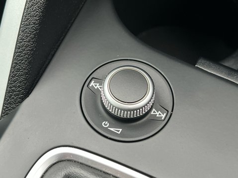 Audi Q2 TFSI SE 26
