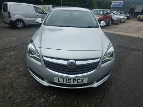 Vauxhall Insignia SRI CDTI AUTO 6