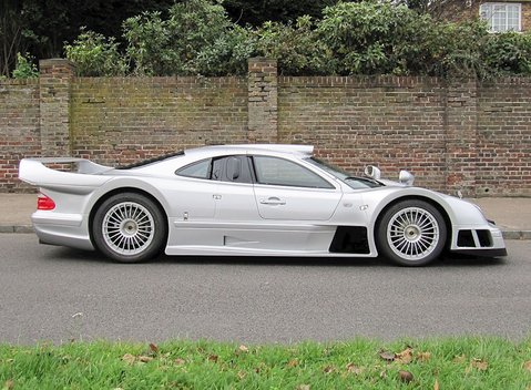 Mercedes-Benz CLK GTR 2