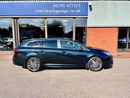 Toyota Avensis 1.8 Avensis Excel Valvematic CVT 5dr 10