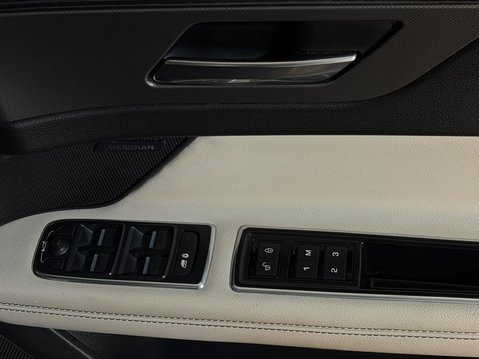Jaguar XF V6 S 21