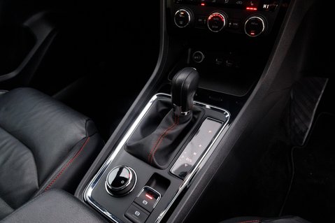 SEAT Ateca TSI EVO FR SPORT DSG 32