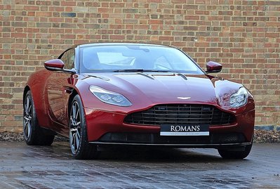 Aston Martin DB11 Launch Edition