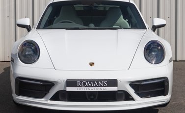 Porsche 911 (992) Carrera 4S 4