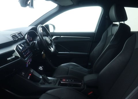 Audi Q3 1.5 Q3 Black Edition 35 TFSI MHEV Semi-Auto 5dr 48