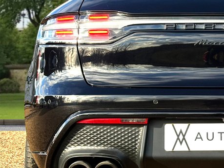 Porsche Macan GTS PDK 17