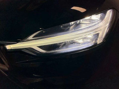 Volvo XC60 2.0 XC60 Momentum D4 AWD Auto 4WD 5dr 48