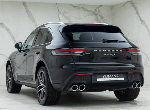 Porsche Macan S 3