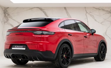 Porsche Cayenne GTS Coupé 7