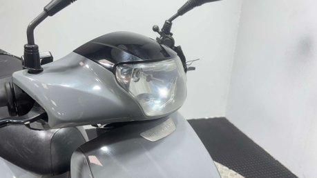 Peugeot Tweet GT 2023 RUNNING PROJECT LEARNER SCOOTER 125CC NEEDS WORK 8