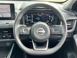 Nissan Qashqai 1.3 Qashqai N-Connecta DiG-T MHEV 5dr 19