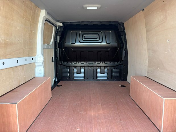Maxus Deliver 3 BASE P/V 9