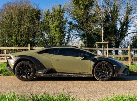 Lamborghini Huracan Sterrato 3