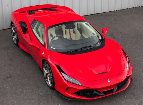 Ferrari F8 Tributo Spider 9