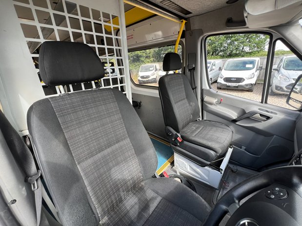 Mercedes-Benz Sprinter MWB L2H1 Low Roof Ex-Police Van-Rear Seats + Racking EURO 6 NO VAT 29