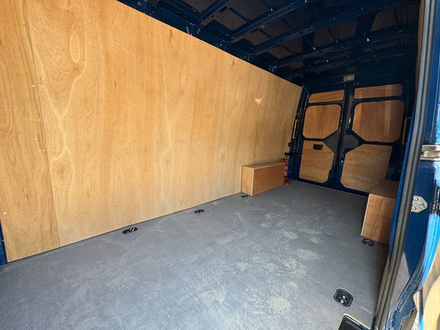 Volkswagen Crafter AUTO LWB L3H2 High Roof Trendline Cam EURO 6 11