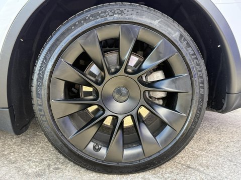 Tesla Model Y (Dual Motor) Long Range SUV 5dr Electric Auto 4WDE (384 bhp) 16