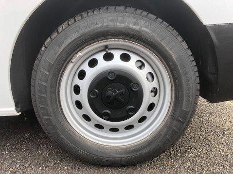 Peugeot Expert BLUE HDI PROFESSIONAL STANDARD 13