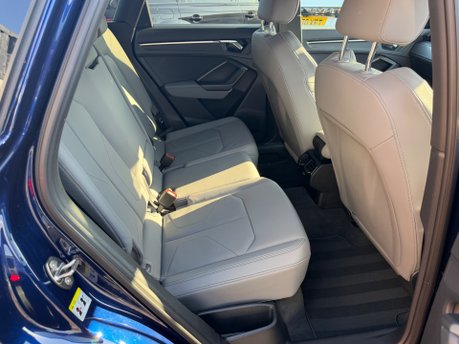 Audi Q3 1.4 TFSIe 45 S line 5dr Petrol Plug-in Hybrid S Tronic Euro 6 13kWh (245ps) 38