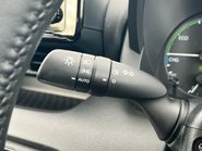 Toyota Yaris ICON FHEV 32
