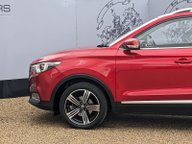 MG ZS EXCLUSIVE 5