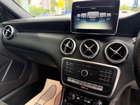 Mercedes-Benz A Class 2.1 A200d AMG Line (Premium) 7G-DCT Euro 6 (s/s) 5dr 34