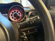 Suzuki Swift 1.0 Boosterjet SZ-T Euro 6 5dr 31