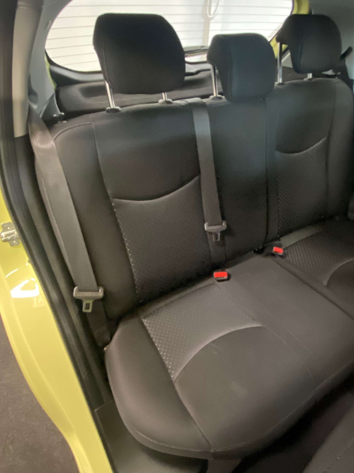 2018 Vauxhall Viva — image 26