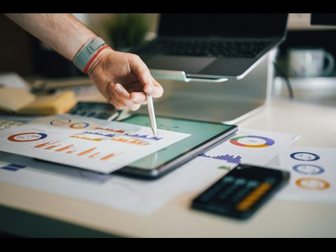 Why Now is the Perfect Time to Buy a Petrol or Diesel Car