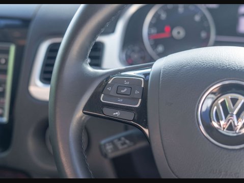 Volkswagen Touareg 3.0 Touareg SE V6 TDI BlueMotion Technology Auto 4WD 5dr 27