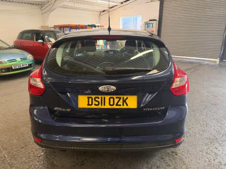 Ford Focus 1.6 TDCi Titanium Euro 5 (s/s) 5dr 6