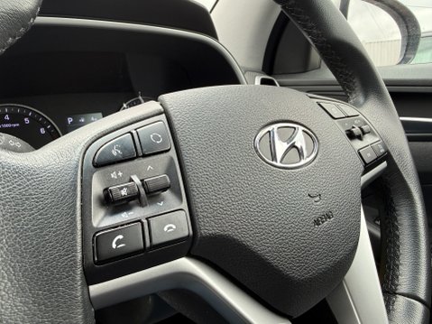 Hyundai TUCSON T-GDI SE NAV AUTO 31