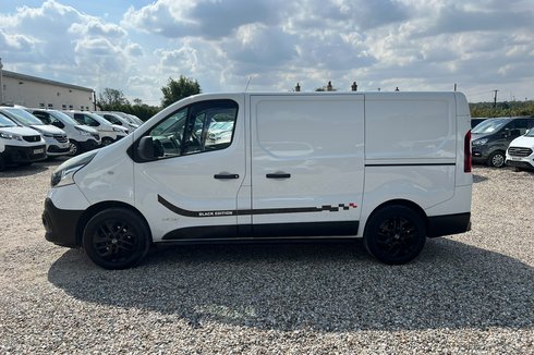 Nissan NV300 SWB L1H1 Low Roof Air Con Alloys Sensors EURO 6 NO VAT