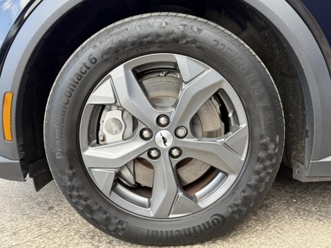 Ford Mustang Mach-E Standard Range 70kWh SUV 5dr Electric Automatic (269 ps) 17