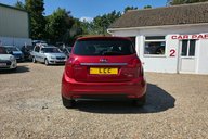Kia Venga 3 1.6 AUTOMATIC WITH ONLY 45000 MILES WITH 9 MAIN DEALER SERVICES!SAT NAV!  9