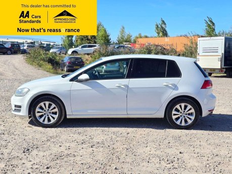 Volkswagen Golf 1.2 TSI BlueMotion Tech S Hatchback 5dr Petrol DSG Euro 5 (s/s) (105 ps) 11