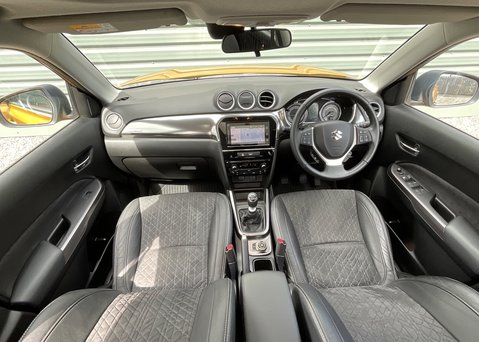 Suzuki Vitara SZ5 BOOSTERJET ALLGRIP MHEV 9