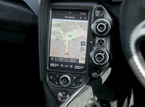 McLaren 720S Performance 16