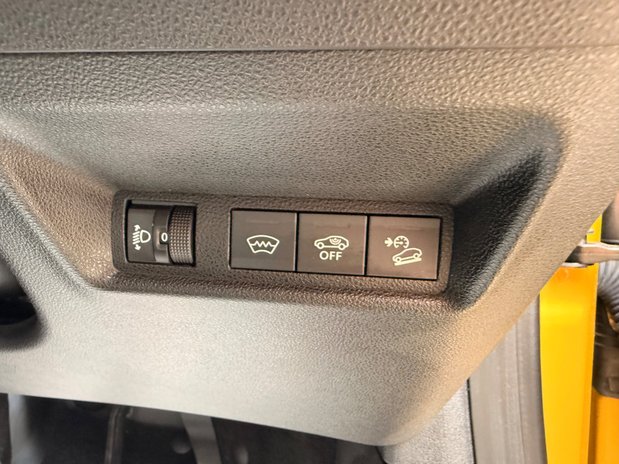 Jeep Avenger SUMMIT 21