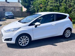 Ford Fiesta 1.0T EcoBoost Titanium Euro 6 (s/s) 3dr 4